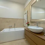 Luxury Marigold View I Comfort Sauna & Infinity Pool