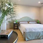 Luxury Marigold View I Comfort Sauna & Infinity Pool 公寓 *
