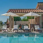 Luxury Marigold View I Comfort Sauna & Infinity Pool * 哥尔顿