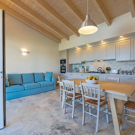 Luxury Marigold View I Comfort Sauna & Infinity Pool 哥尔顿