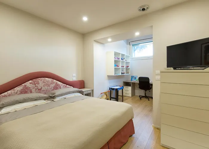 Luxury Marigold View I Comfort Sauna & Infinity Pool Apartment *