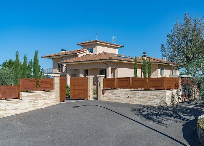 Luxury Marigold View I Comfort Sauna & Infinity Pool Apartment Cortona