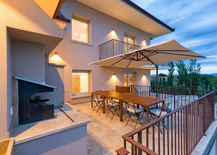 Luxury Marigold View I Comfort Sauna & Infinity Pool Apartment *