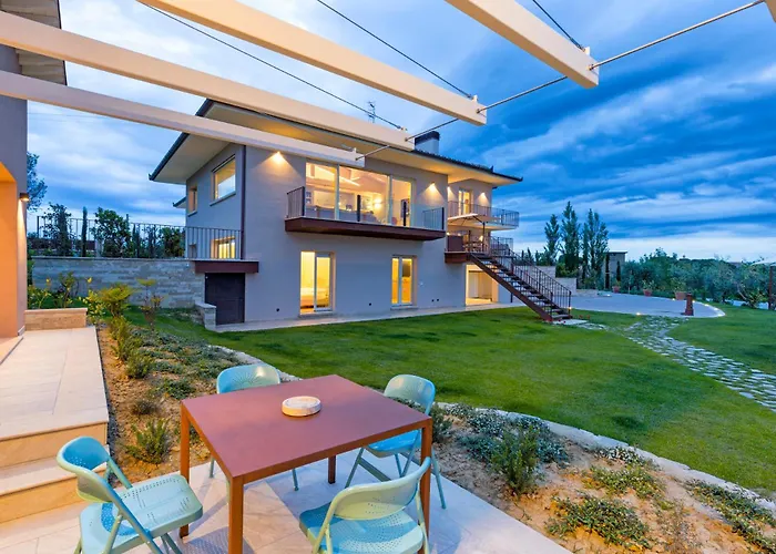 Luxury Marigold View I Comfort Sauna & Infinity Pool Apartment Cortona