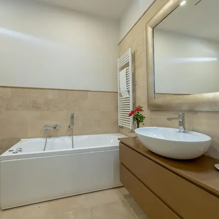 Luxury Marigold View I Comfort Sauna & Infinity Pool