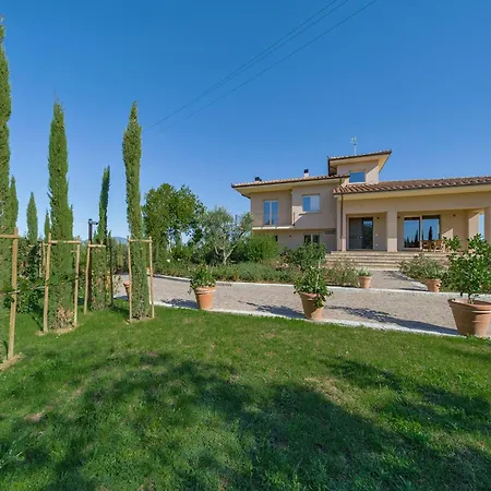 Luxury Marigold View I Comfort Sauna & Infinity Pool Appartement